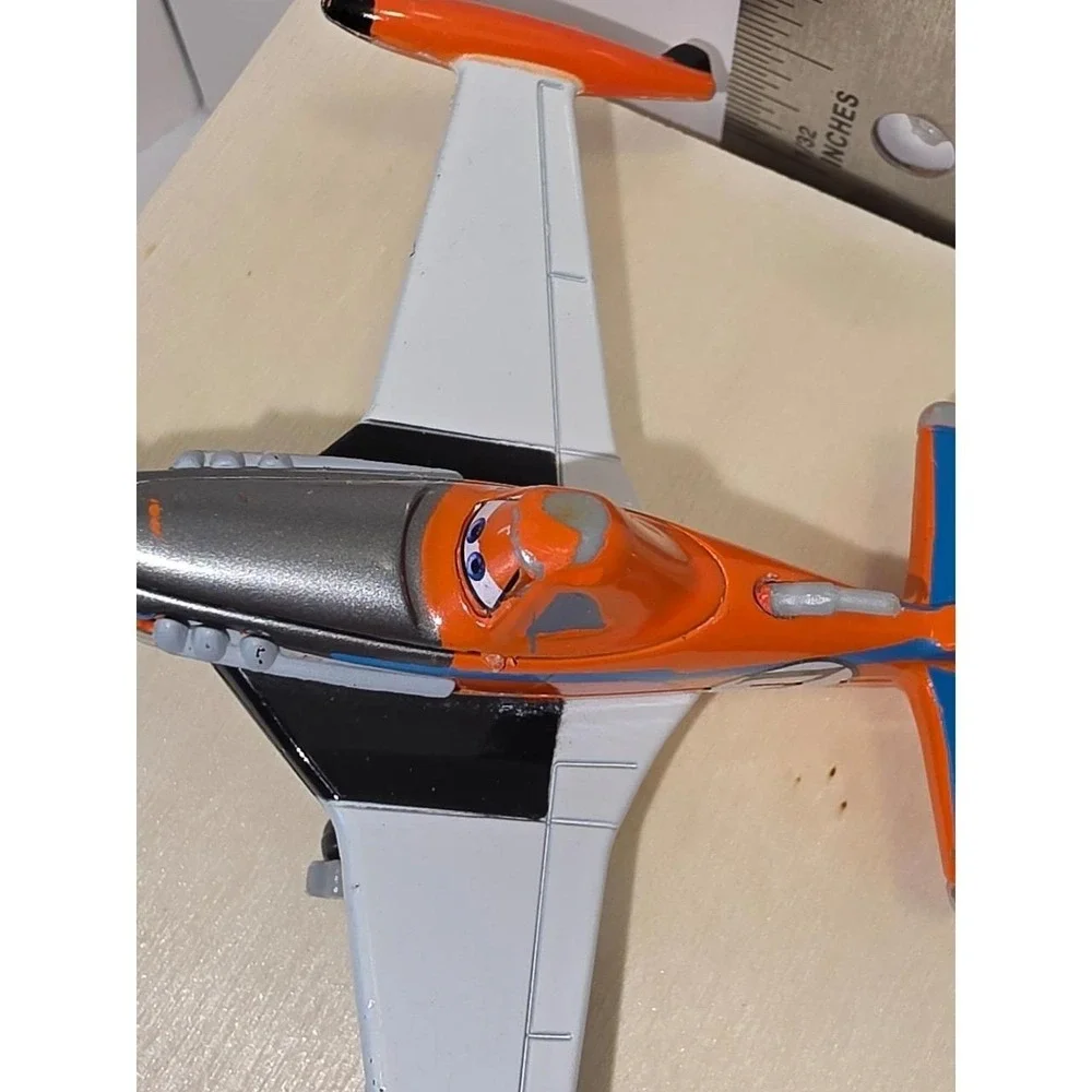Mattel Disney Planes Supercharged Dusty Crophopper die-cast plane